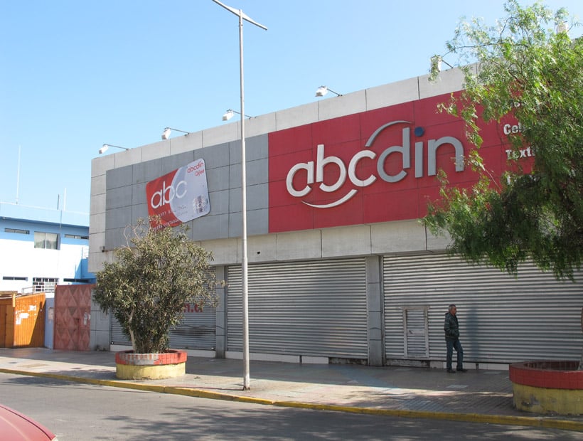 Justicia condena a tienda Abcdin de Tocopilla a millonaria multa por infringir la ley del consumidor