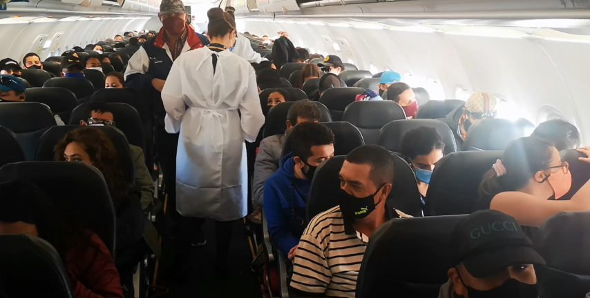 COMIENZA EL RETORNO DE COLOMBIANOS: 164 YA SALIERON DESDE ANTOFAGASTA