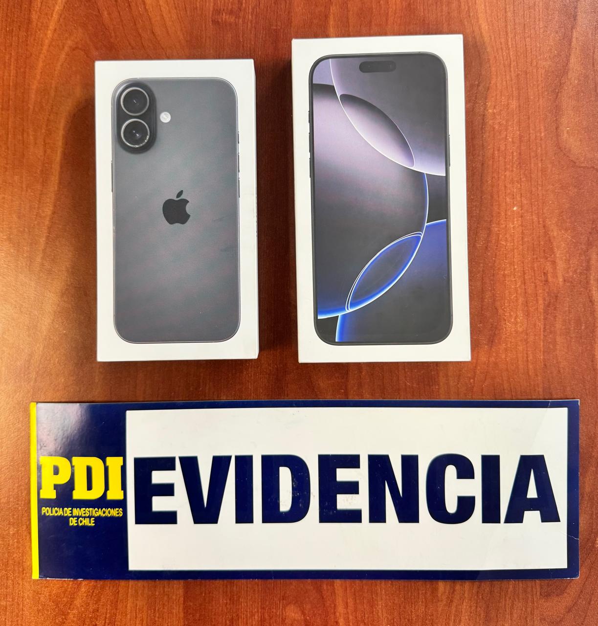PDI sorprende en flagrancia a sujeto que comercializaba iPhone robados
