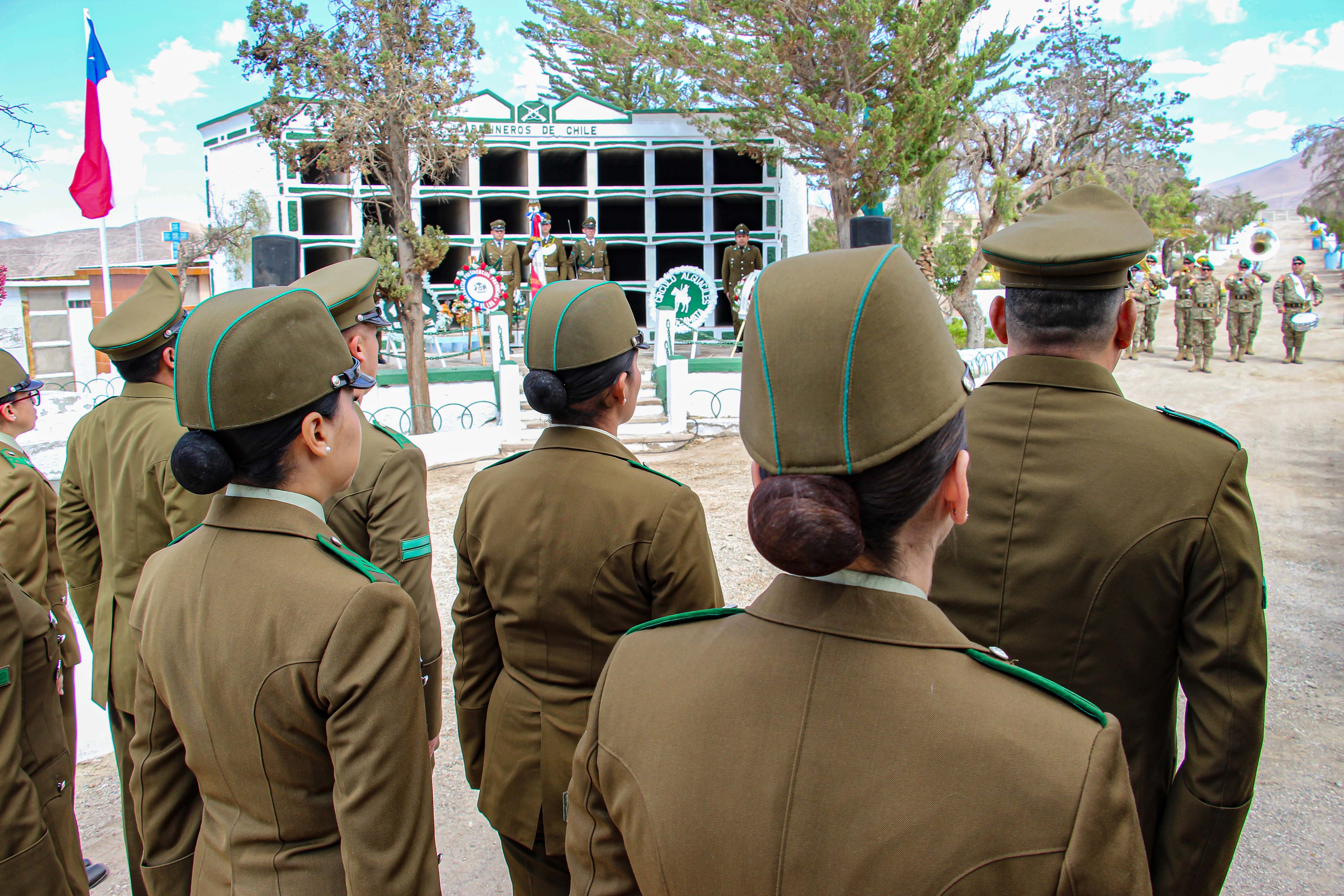 Representantes de Codelco Chuquicamata participaron en emotiva romería por nonagésimo noveno aniversario de Carabineros