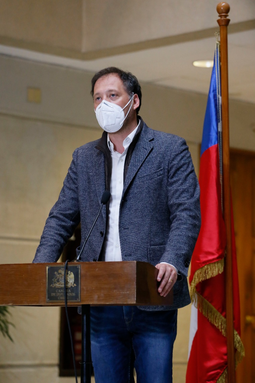 A ley proyecto presentado por diputado de Antofagasta que permitirá ensayos clínicos de vacunas