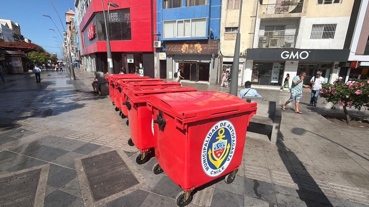 Comienza instalación de contenedores de basura en el centro