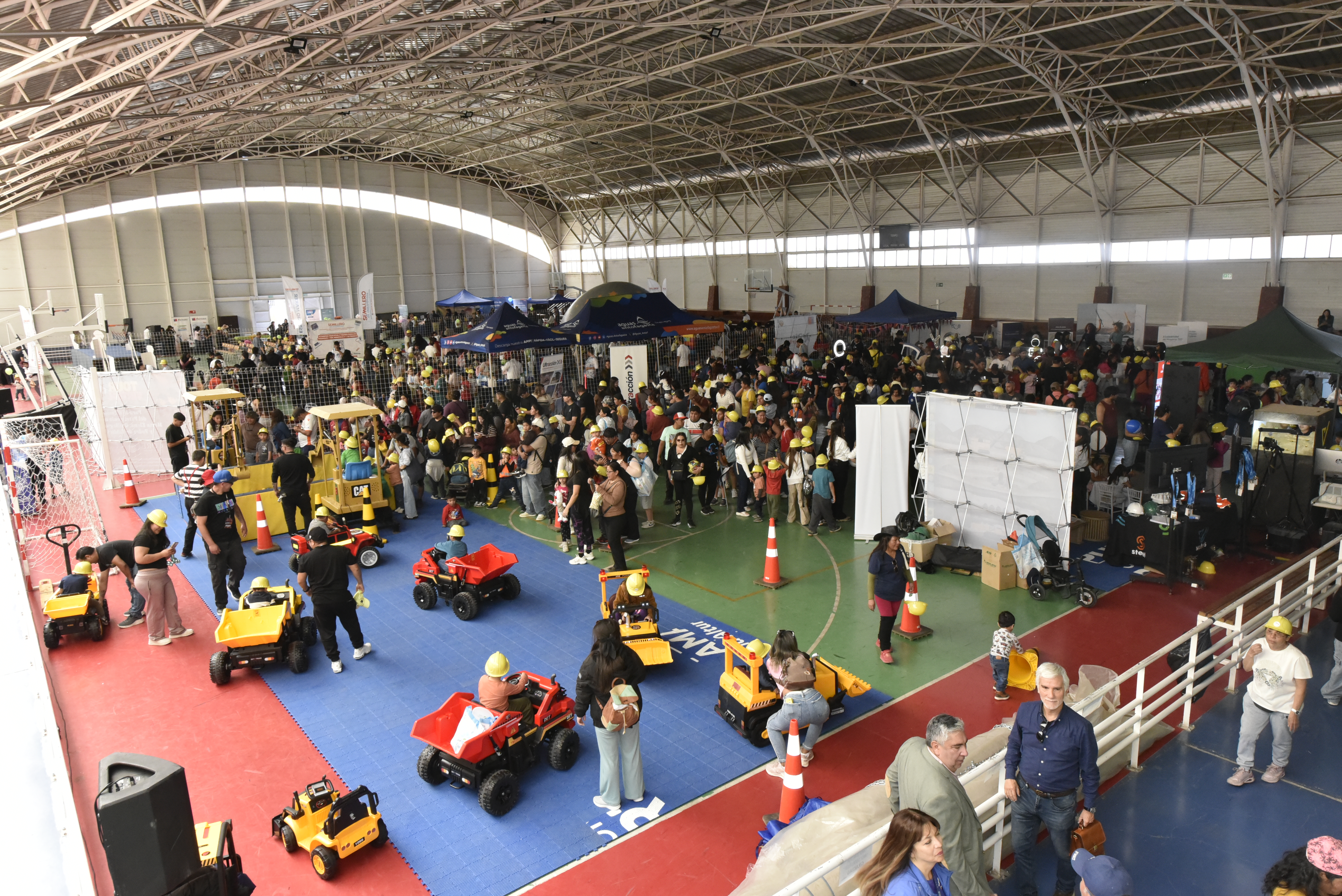 Jugando a ser minero 2026 acercó la industria y sus oportunidades a niños
