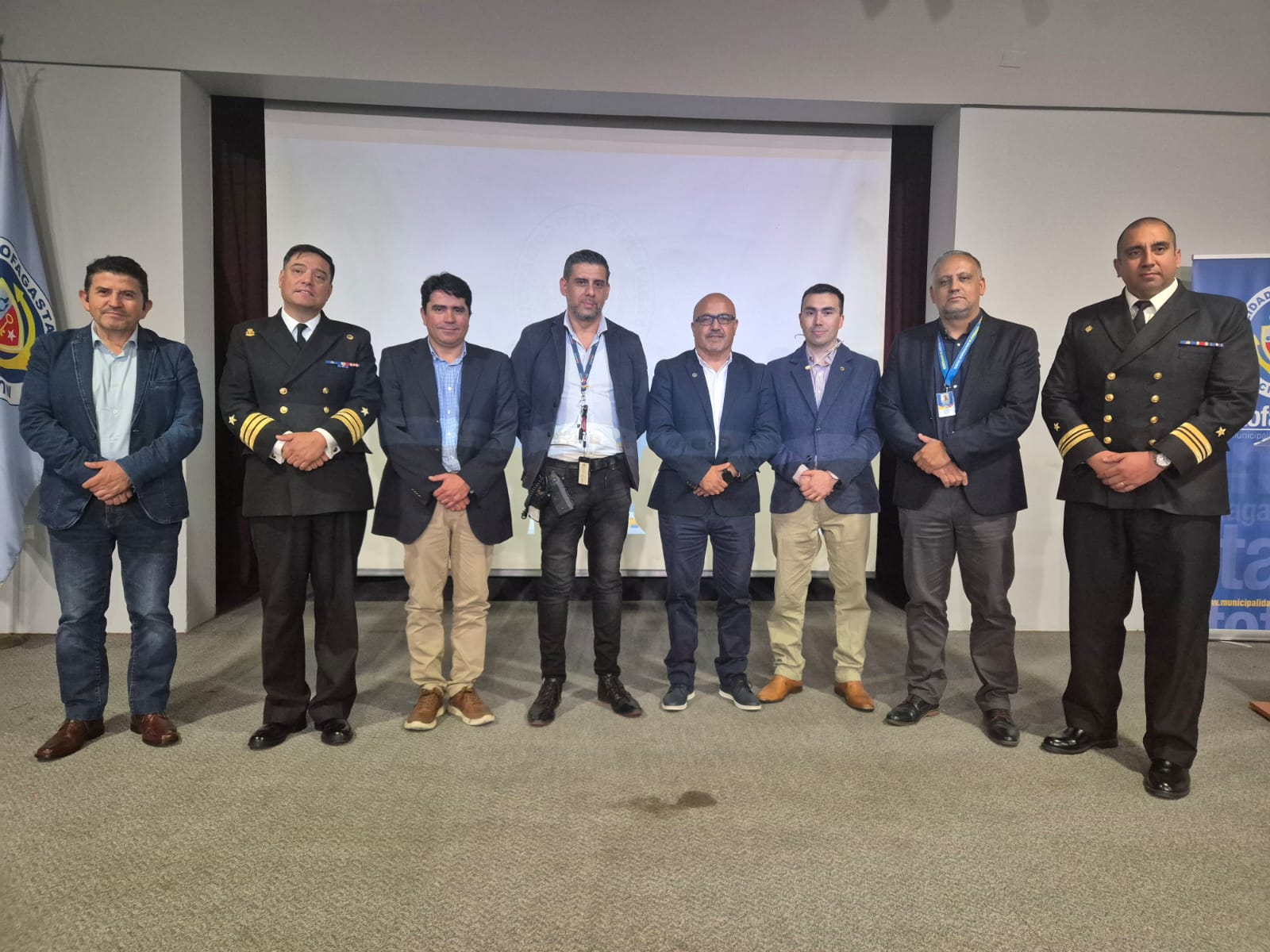 Con inédita alianza público-privada: SENAPRED participó en seminario orientado a emergencias costeras