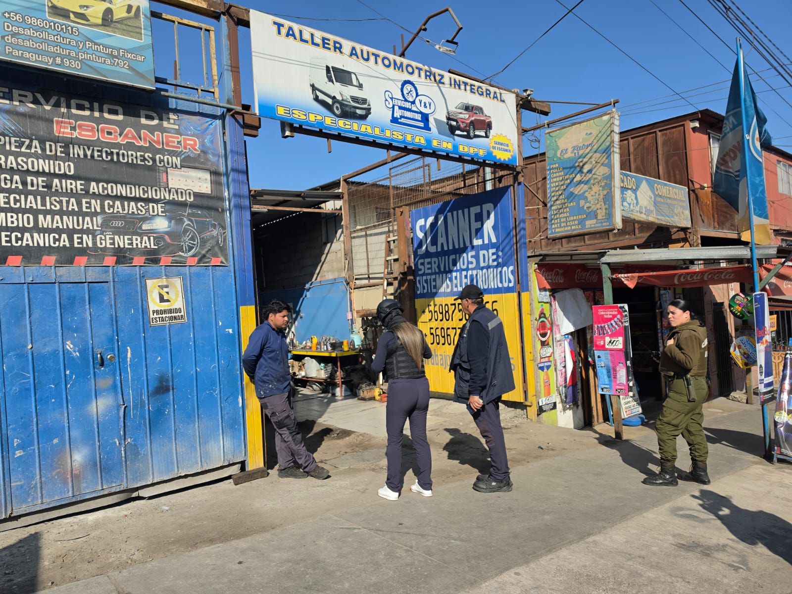 Operativo municipal detecta seis talleres mecánicos sin patente y deja 29 vehículos infraccionados