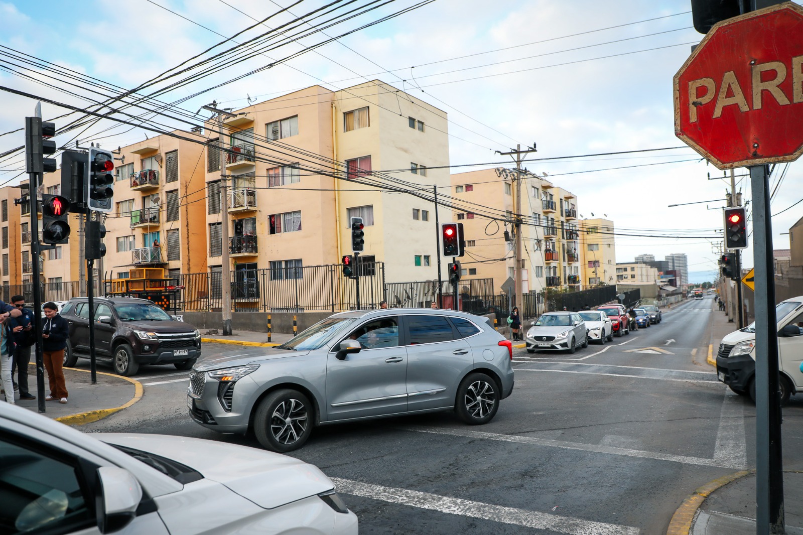 Realizan encendido oficial de semáforo en Caparrosa con Limonita