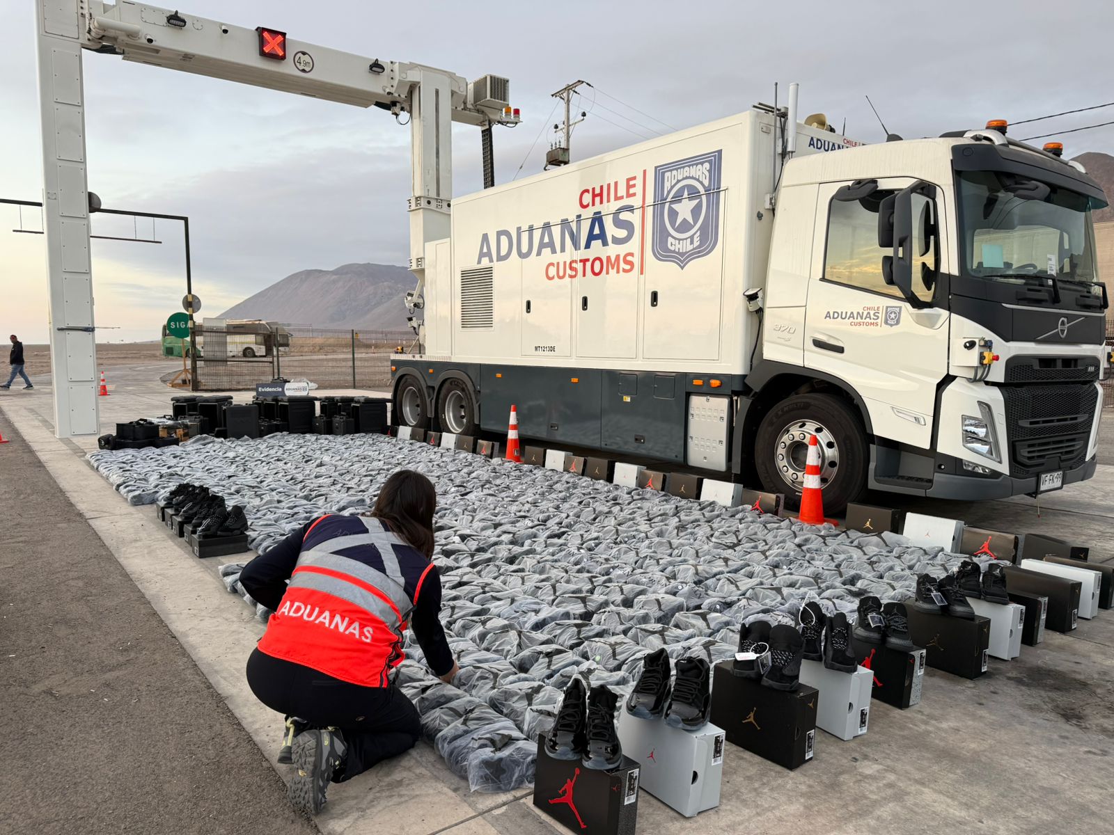 Camiones escáner de Aduanas revelan contrabando millonario en El Loa y Quillagua