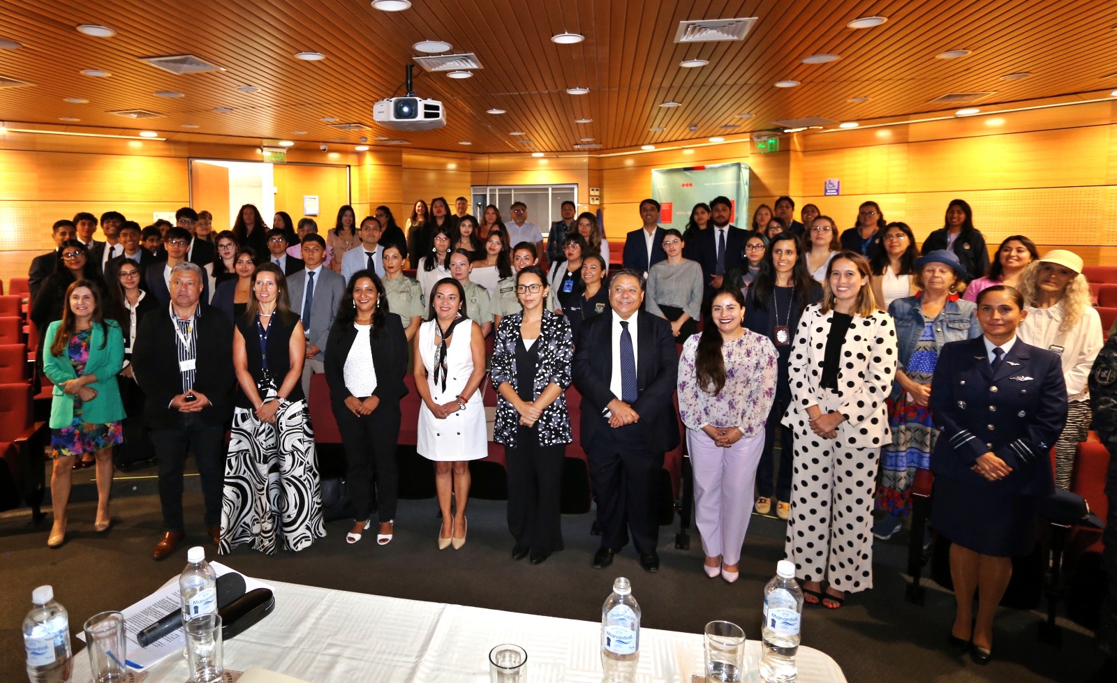 Justicia con enfoque de género reunió a más de 70 asistentes