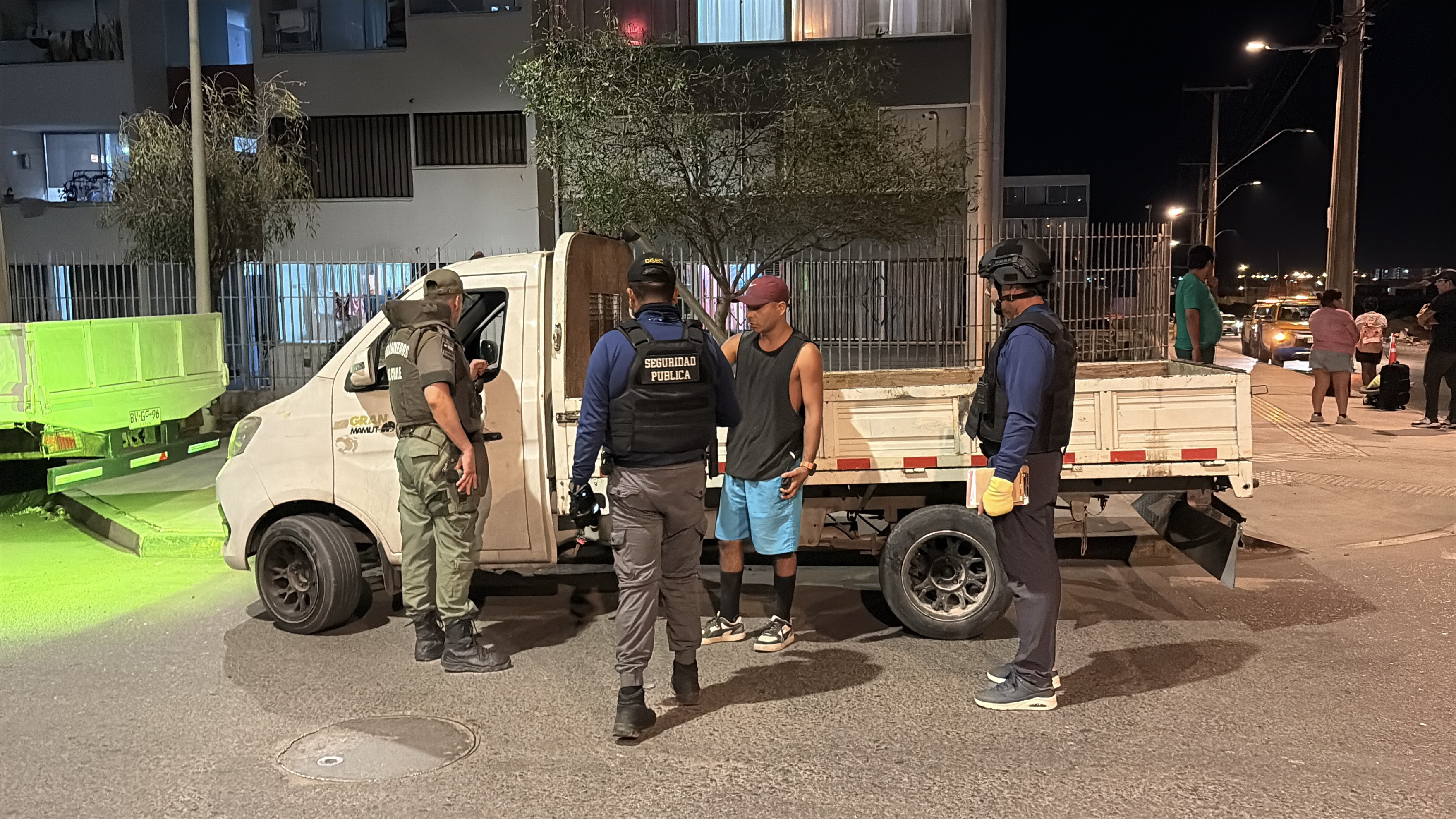 Intensifican fiscalizaciones nocturnas contra el flete ilegal y las quemas de basura en La Chimba