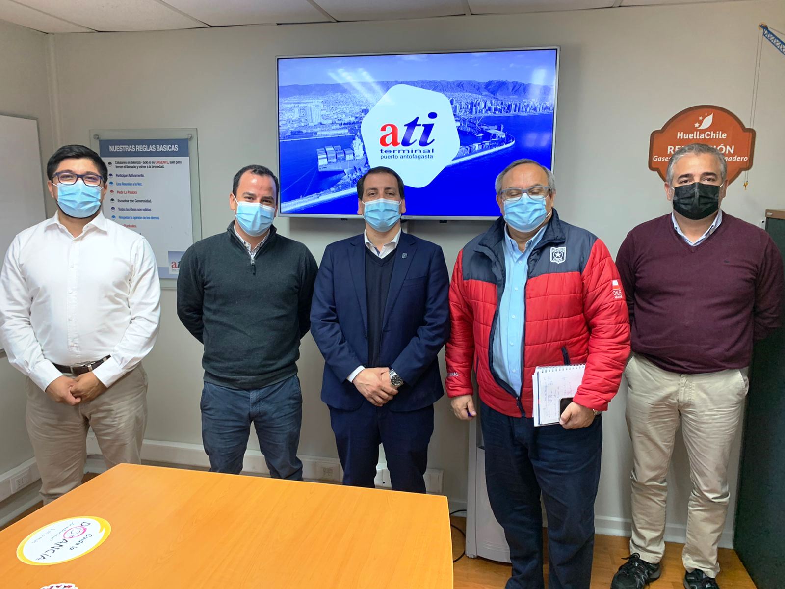 ATI y Aduanas evalúan logros y desafíos a un año de trabajo en mesa colaborativa