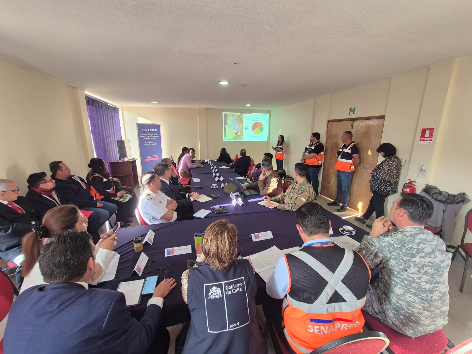 Con énfasis en la continuidad operativa ante emergencias: COGRID Regional sesionó en dependencias de la Armada