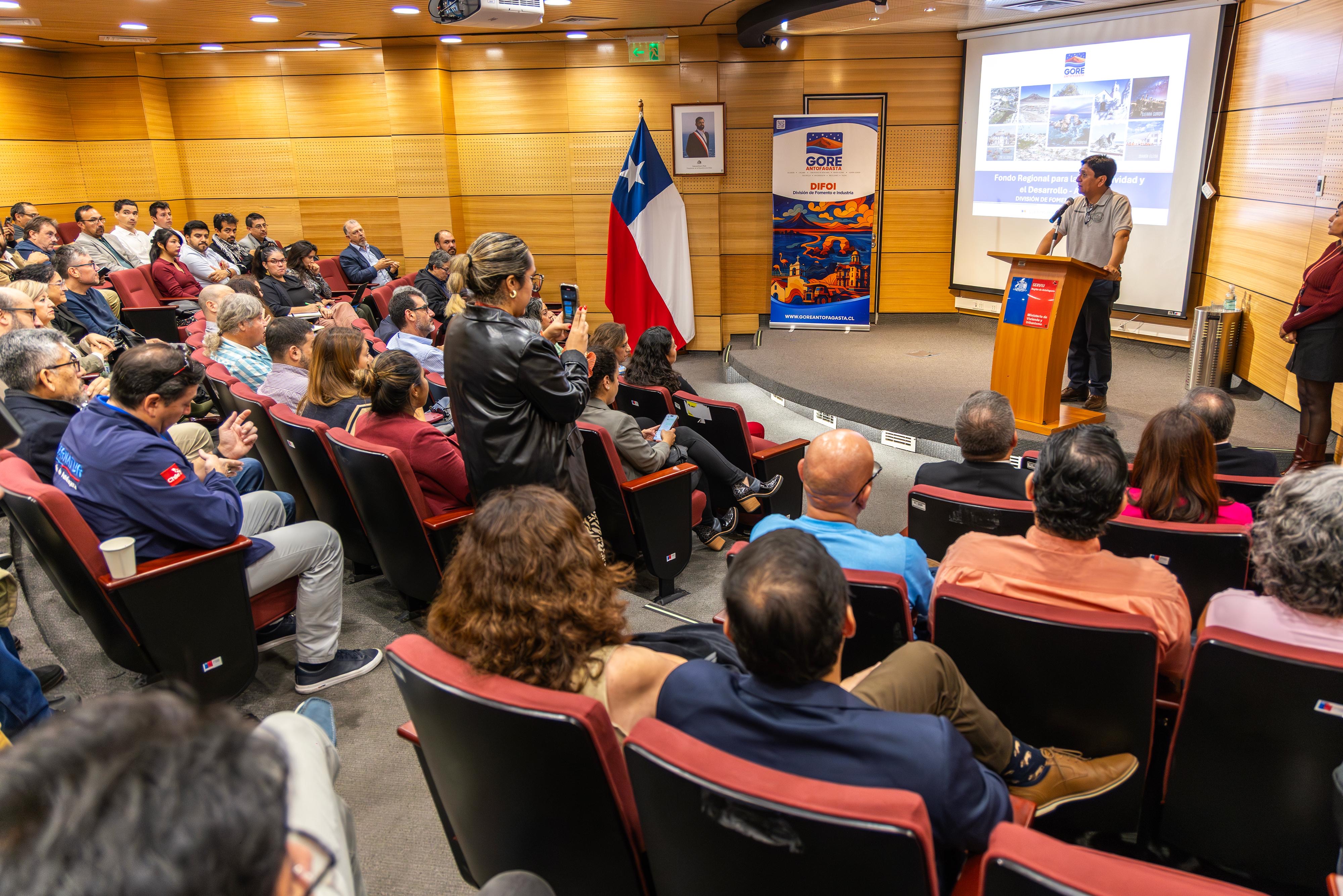 Cerca de diez mil millones de pesos dispuso el Gobierno Regional para el “Fondo Regional para la Productividad y el Desarrollo Regional 2025”