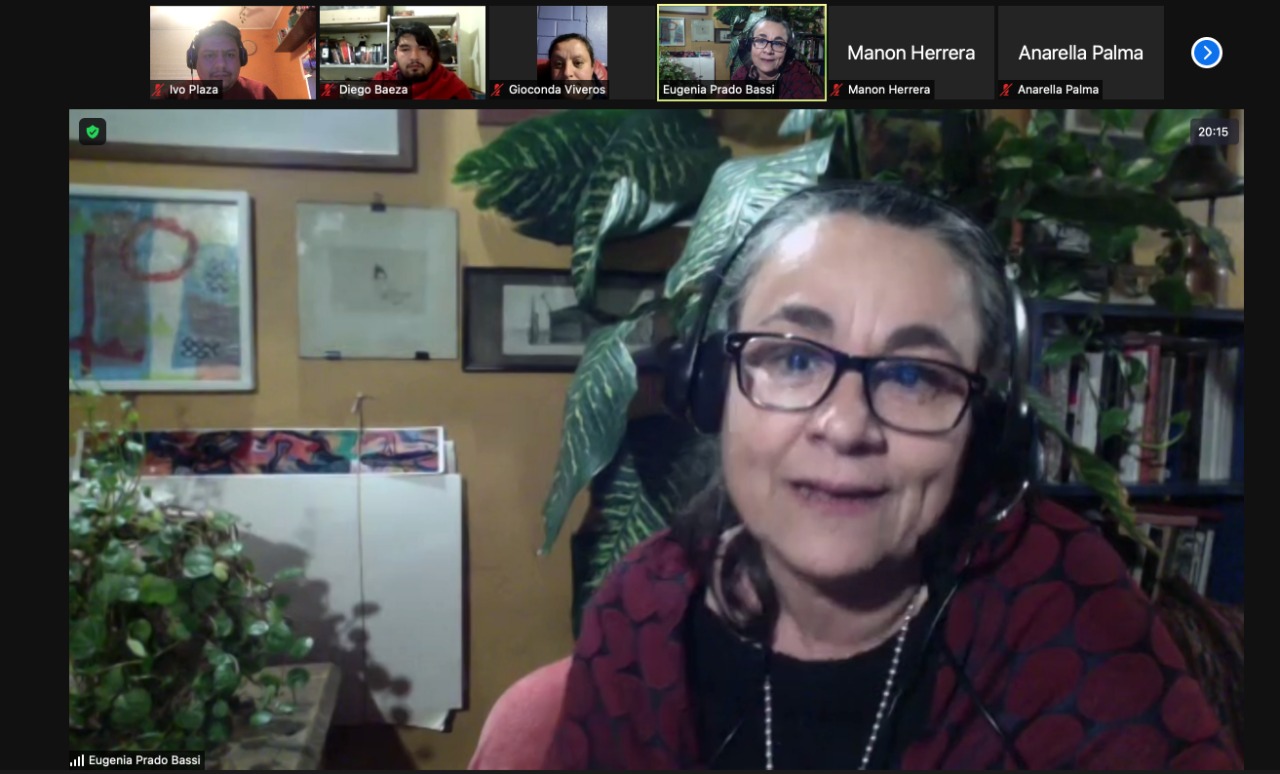 Escritora nacional Eugenia Prado se reunió con vecinos de comuna de Calama mediante programa “Diálogos en Movimiento”