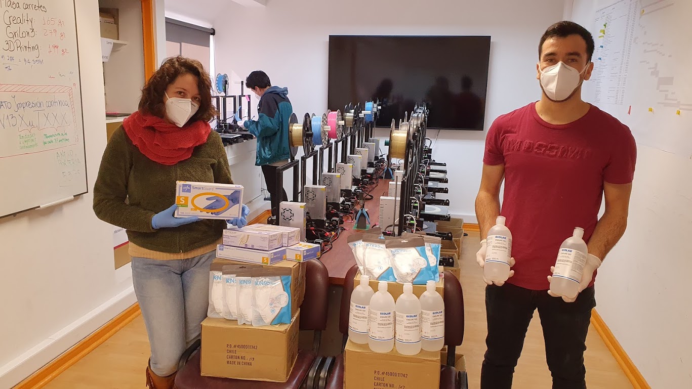 SERVICIO DE SALUD ANTOFAGASTA ENTREGÓ MATERIAL SANITARIO A LABORATORIO DE LA UCN