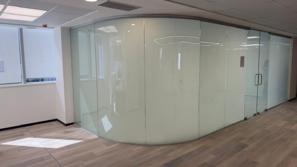 Cortinas inteligentes: ahora las personas pueden controlar su privacidad