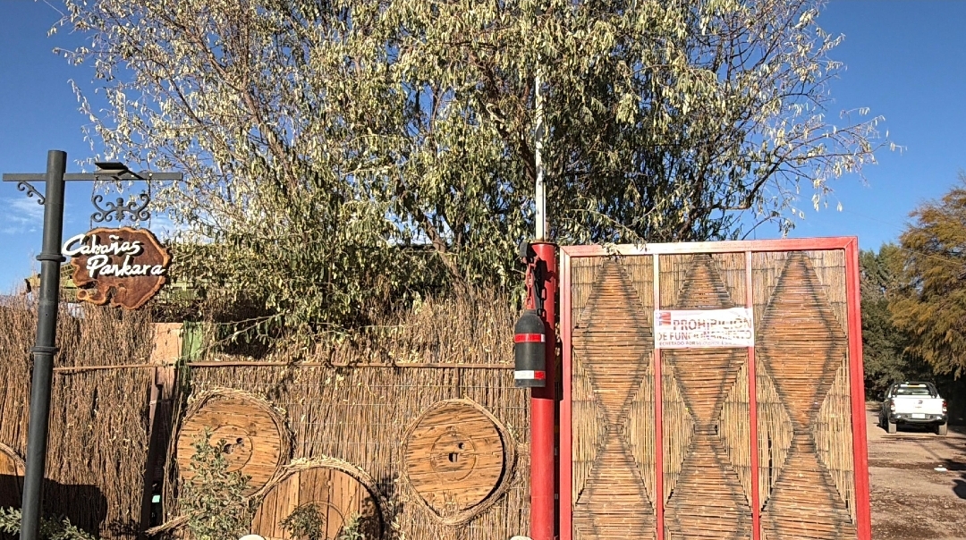 Salud prohíbe funcionamiento a empresa de alimentos y gimnasio clandestinos de San Pedro de Atacama